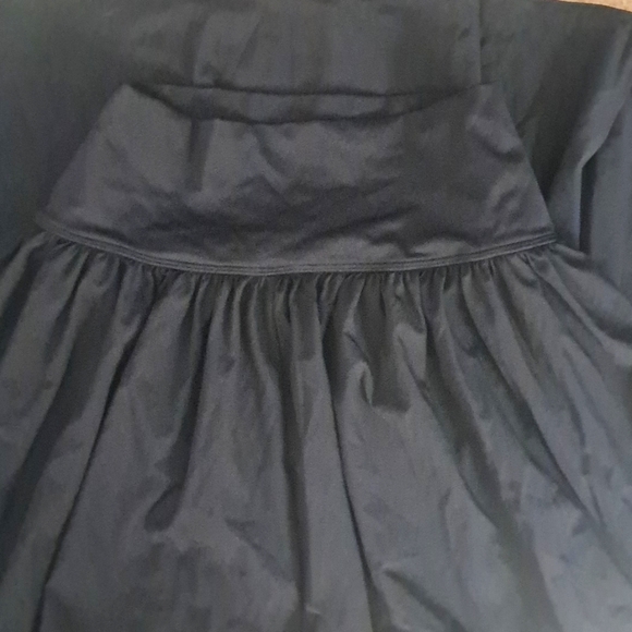 XSMALL BREEZEFUL PLICATED SPLIT MAXI SKIRT - Picture 7 of 8